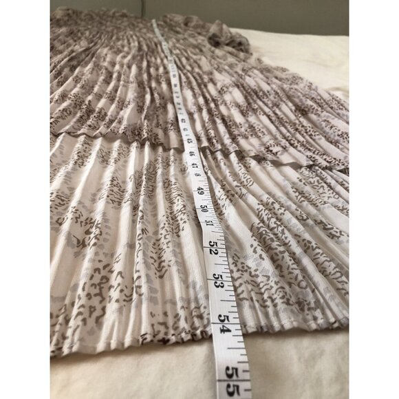 En Saison Women Pleated Sheer Maxi Dress M Beige Keyhole Back Slit Sleeve Hi-Low - Picture 9 of 9